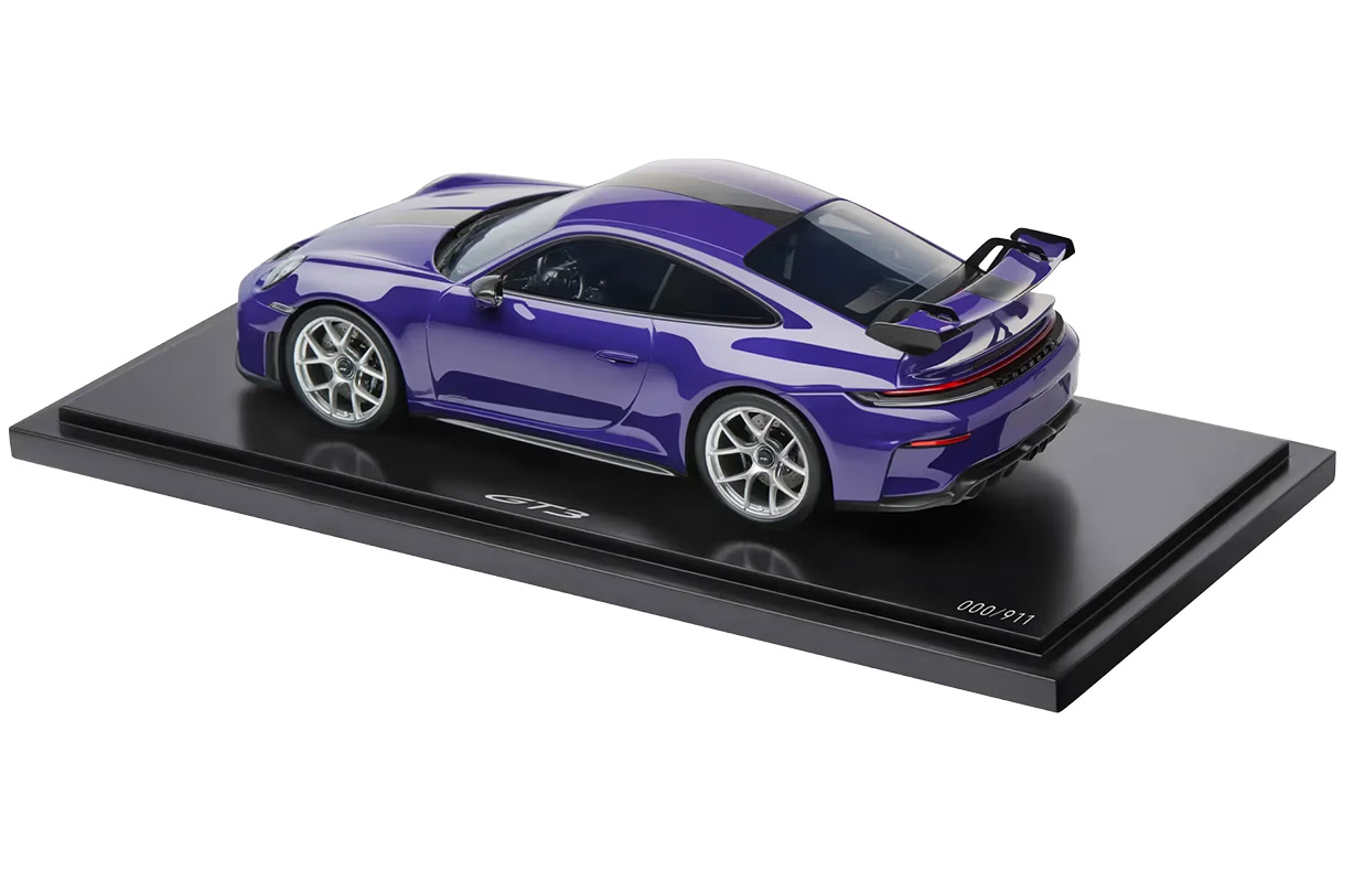 1/18 - 911 GT3 - Ultraviolet : Suncoast Porsche Parts & Accessories